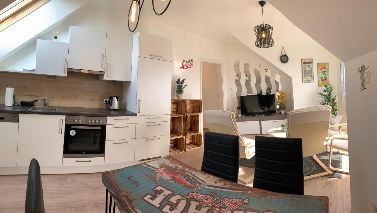 Schoene Und Helle Apartment *