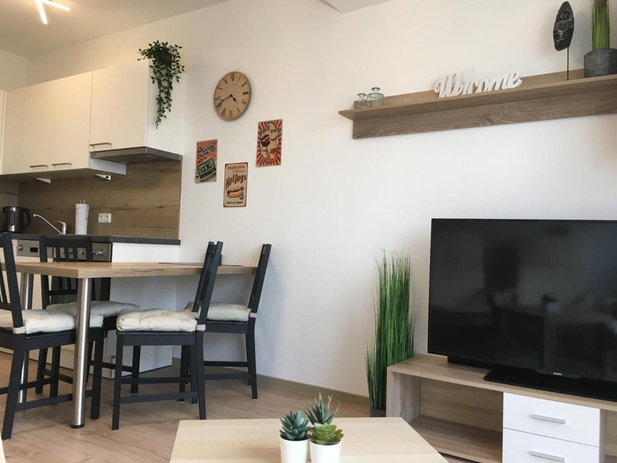 Schoene Und Helle Apartment Deutsch-Wagram